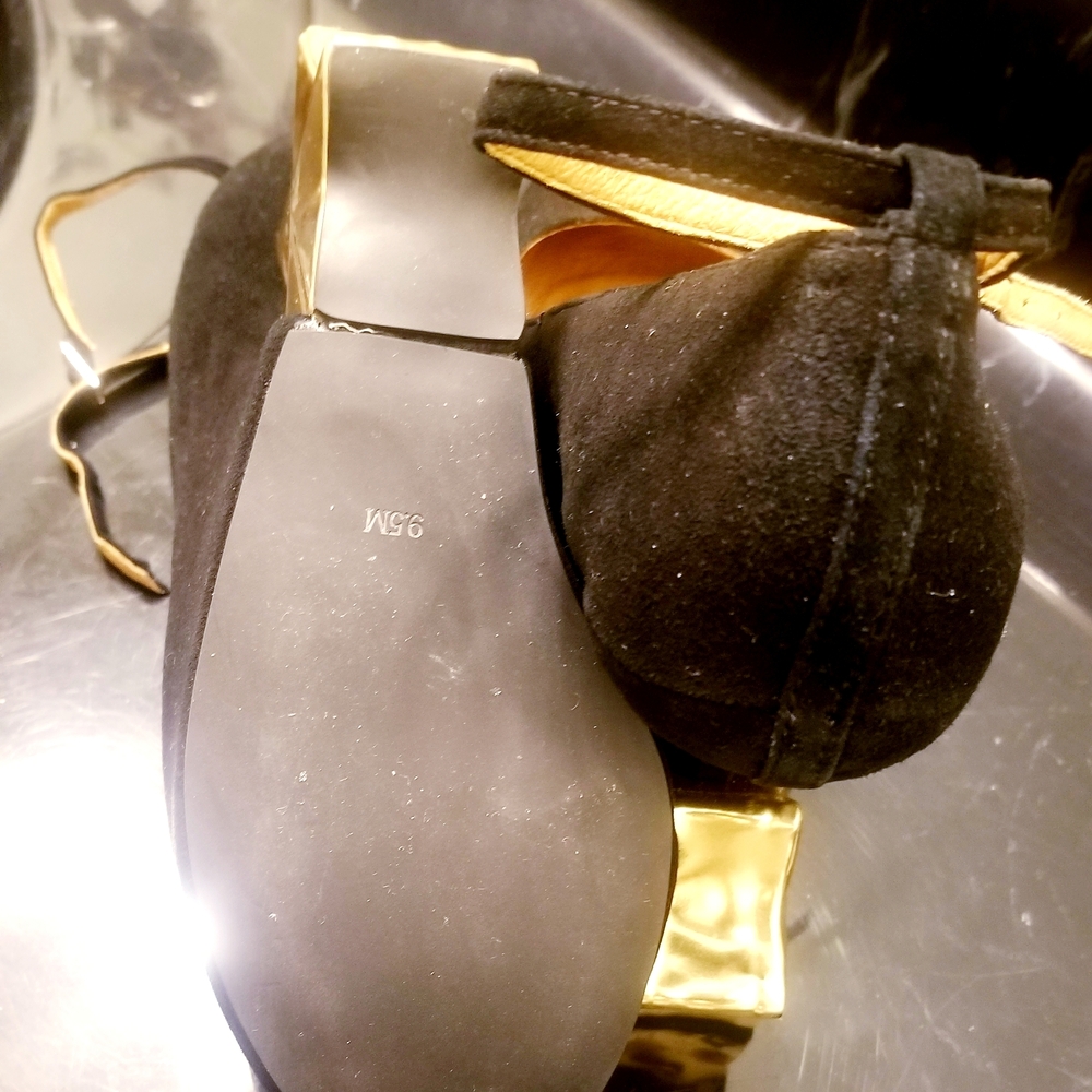 Jeffrey Campbell Black and Gold Star Heels - Picture 4 of 5